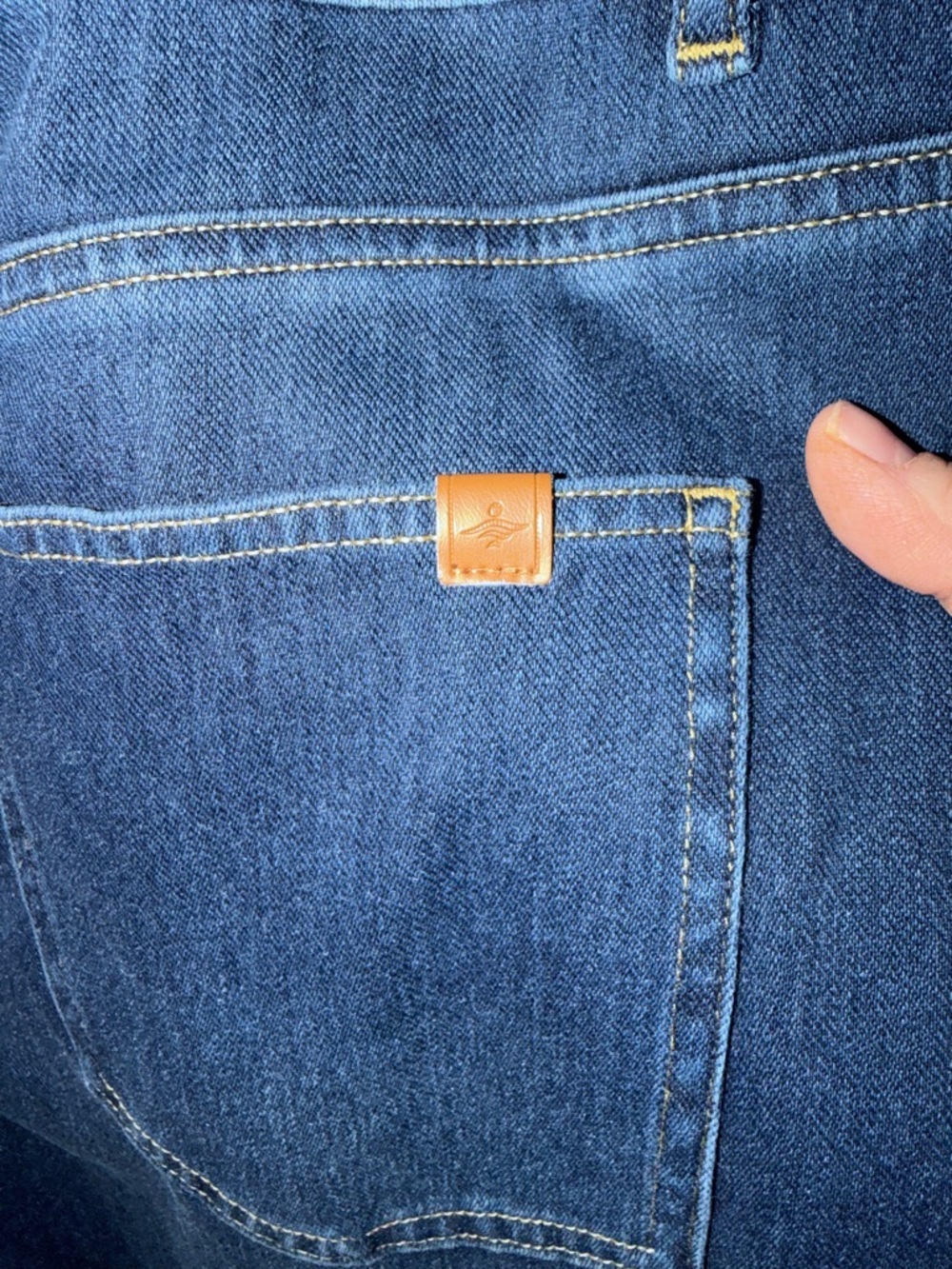 HALARA 1x Slim Straight Jeans in Dark Blue Wash nwot stretchy comfot denim - Picture 8 of 8